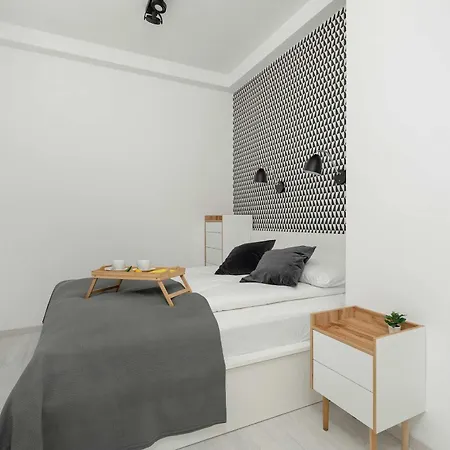 Piekny Z Ogrodkiem I Tarasem & Parking By Renters * بوزنان
